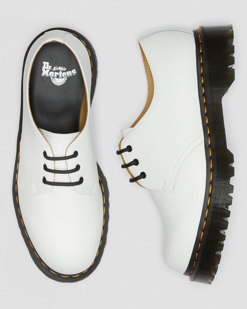 White Men's Dr Martens 1461 Bex Smooth Leather Oxfords Shoes | CA 586NWY